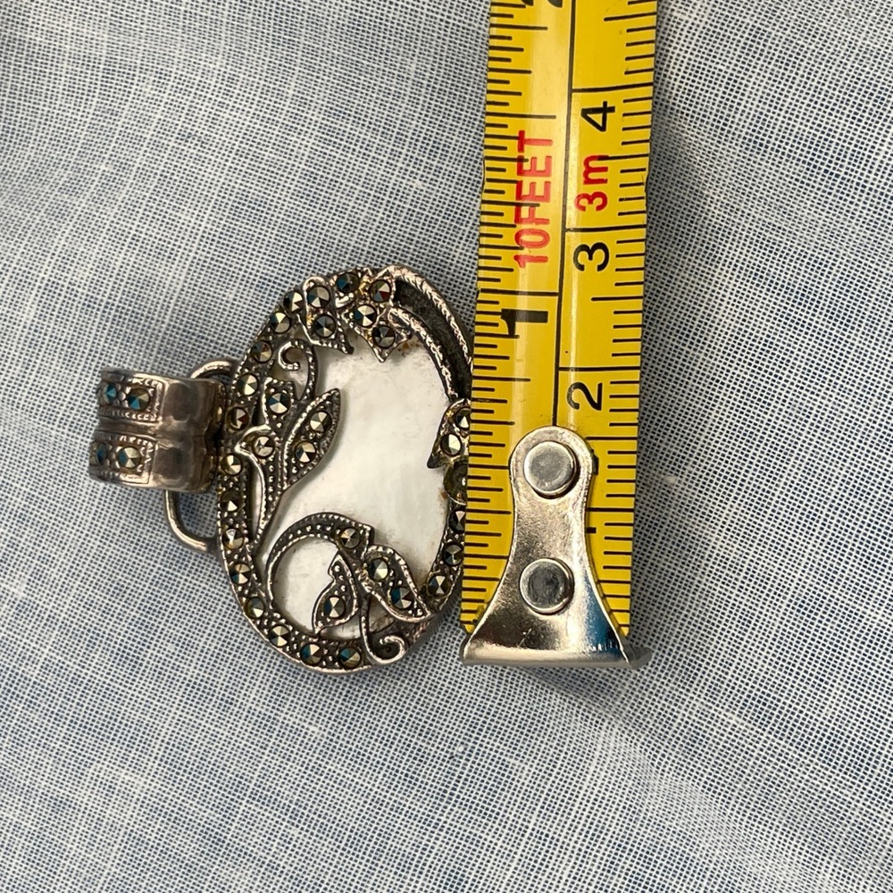 Sterling Silver Mother of Pearl Marcasite Two Sided Floral Pendant LOOK - Picture 6 of 6
